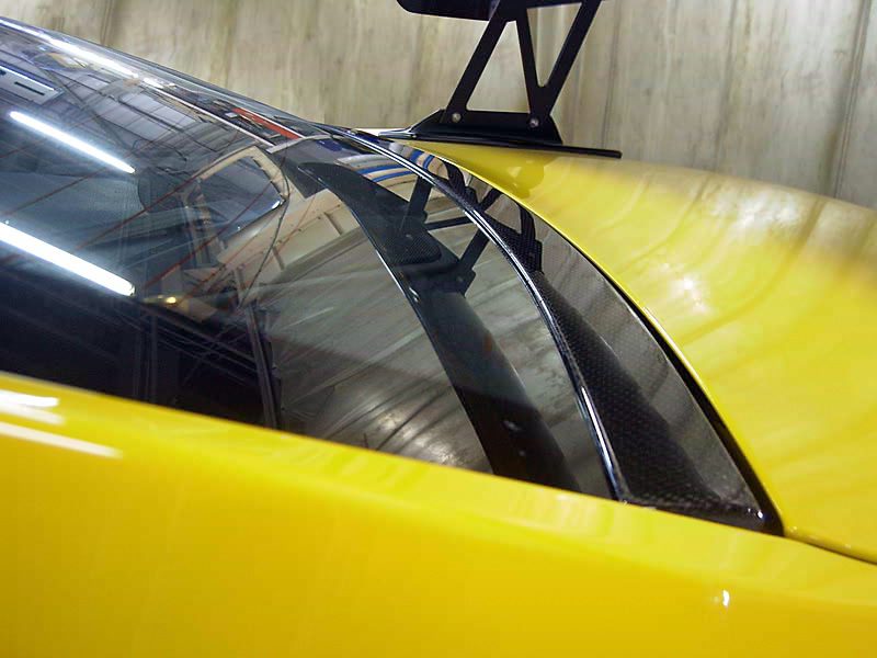 JUN-rearglassgarnish_r351-8015M-N011