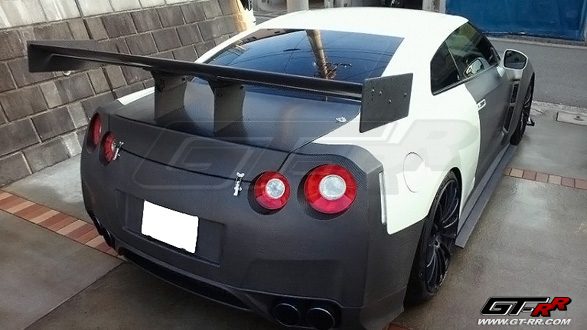 Top-Racing-Dry-Carbon-GT-Wing-and-Trunk-Combo-Nissan-GT-R-2008-16-2
